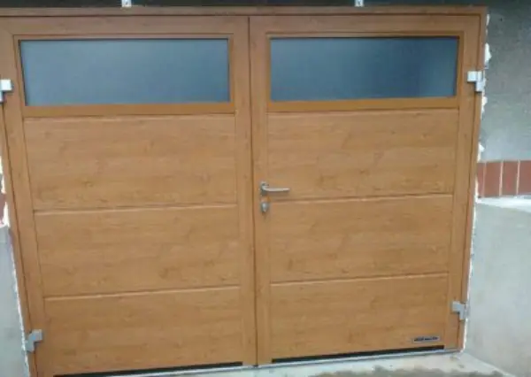 Křídlová garážová vrata vrata hormann winchester