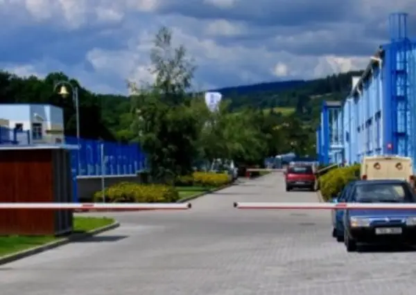 Nice, závora, vjezdová závora, vjezdové závory, solární závory, závory wide, široké závory, protiběžná závora, protiběžné závory, závora parkovací, závory parkovací, jvp system, hormann, hörmann, vrata prachatice, vrata budějovice, vrata strakonice, vrata vojta, německá vrata, česká vrata, kvalitní vrata, kvalitní závory, kvalitní dveře